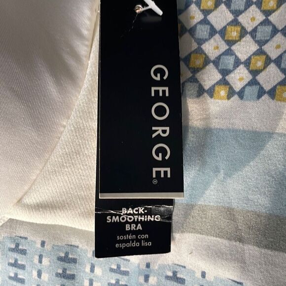 George Back Smoothing Bra White 42C New - Picture 2 of 7